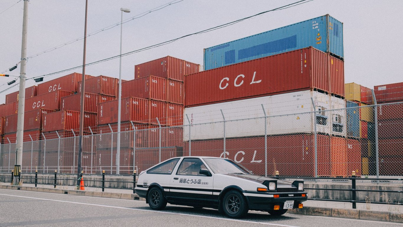 Toyota Towing: Choosing the Right Truck for Real-World Work Loads