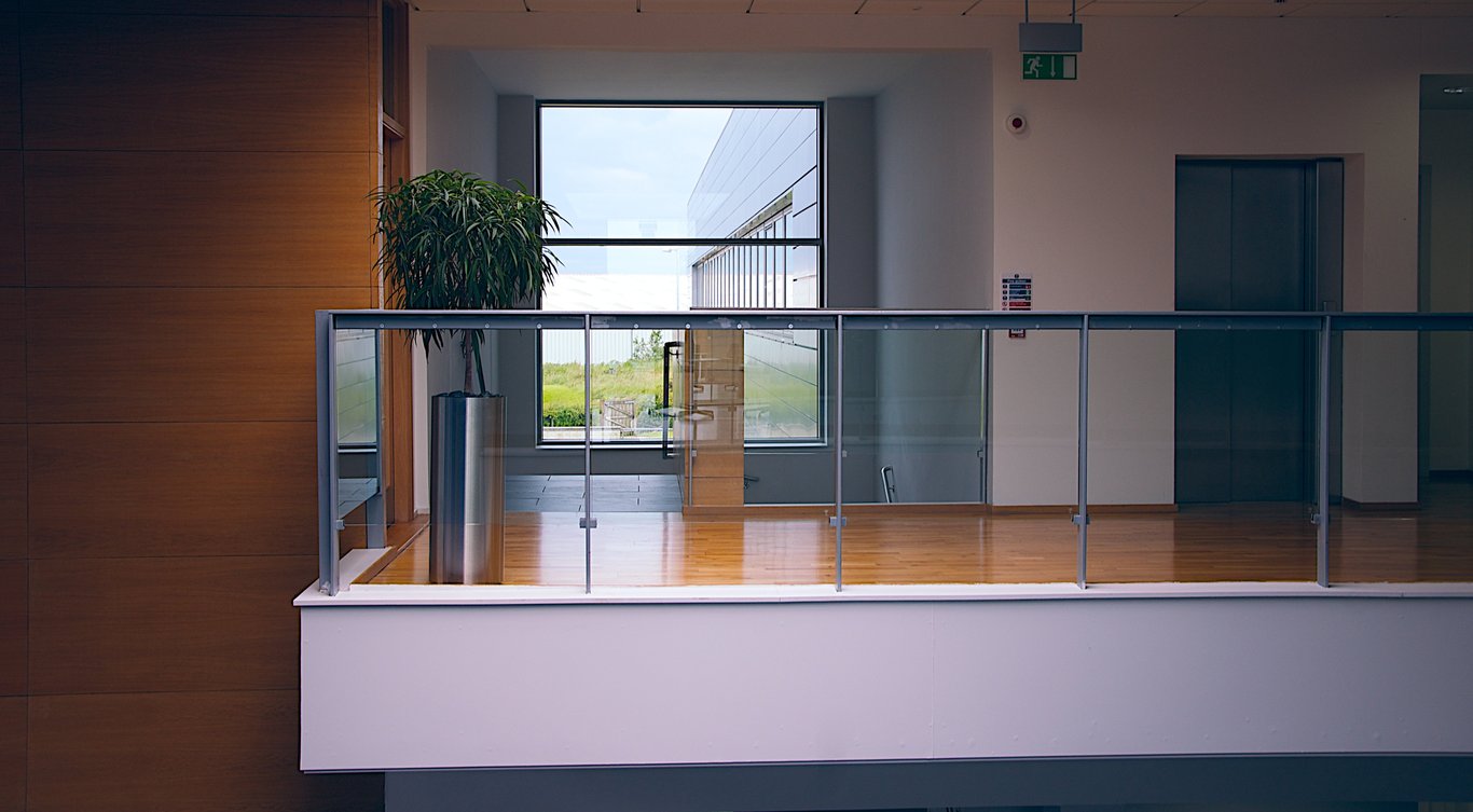 commercial office cleaning