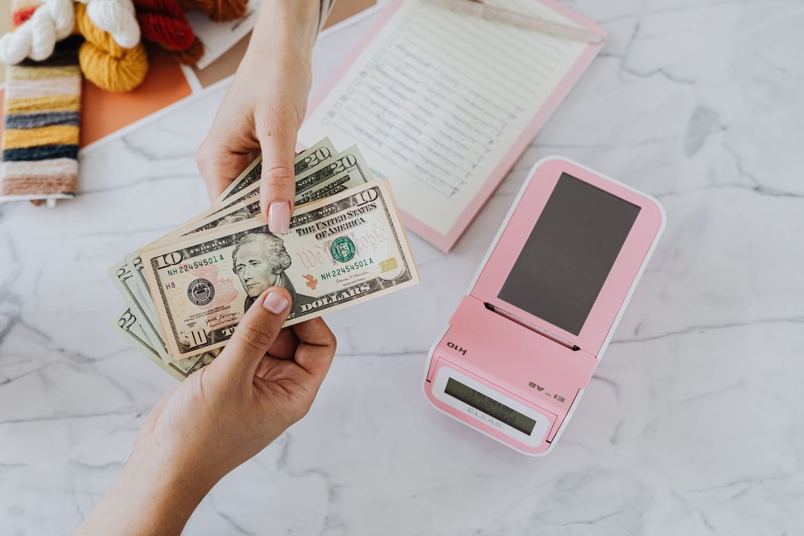 House Cleaning Rates Per Hour: What You’re Really Paying For
