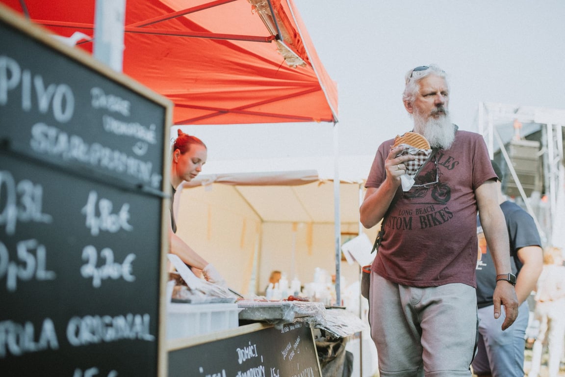 JR Customs Food Trucks and Trailers: What to Evaluate Before You Buy