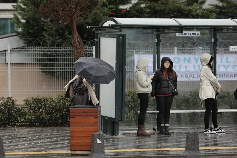 Image describing How to Find the Best Last-Minute Flights Fast in 2026?