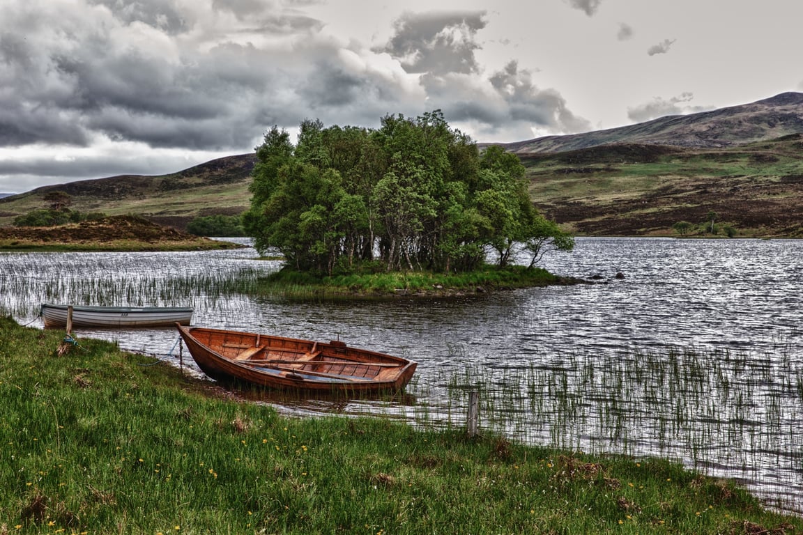 boat towing service