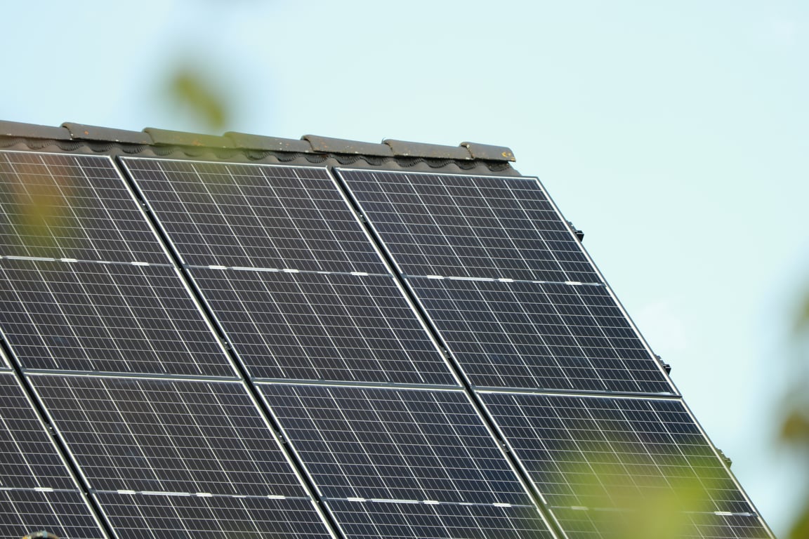 residential rooftop solar panels