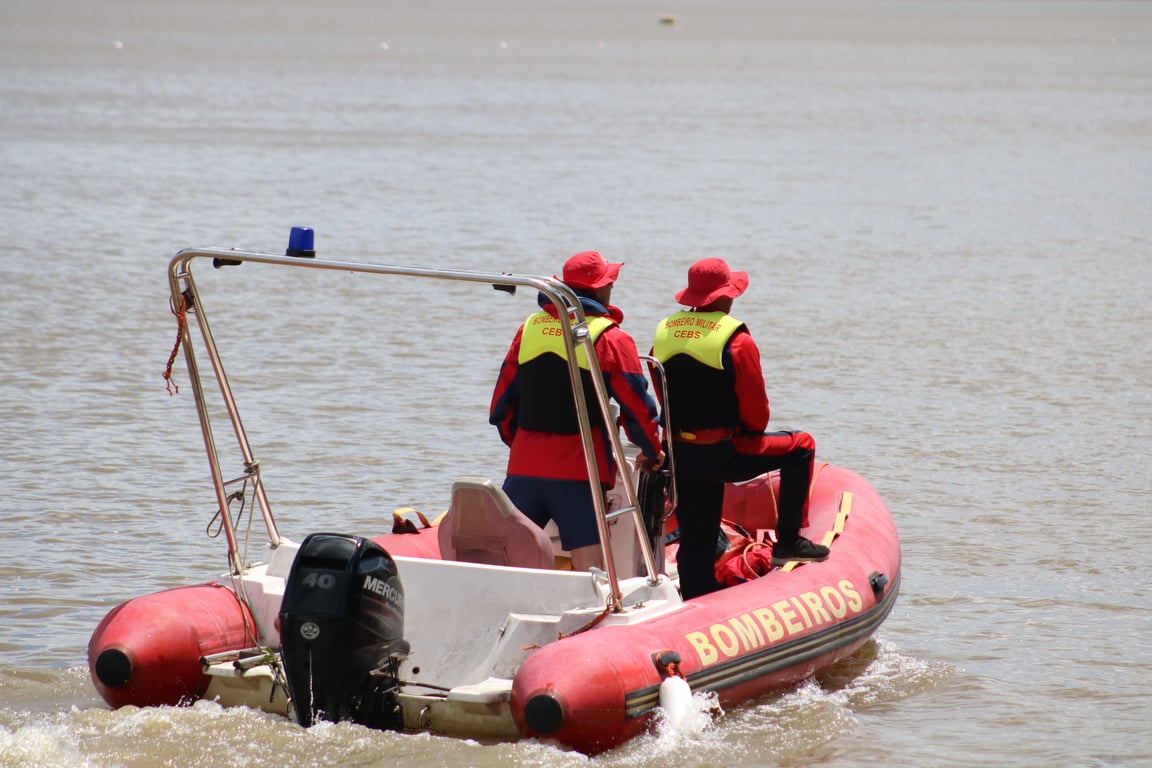 Sea Tow boat rescue