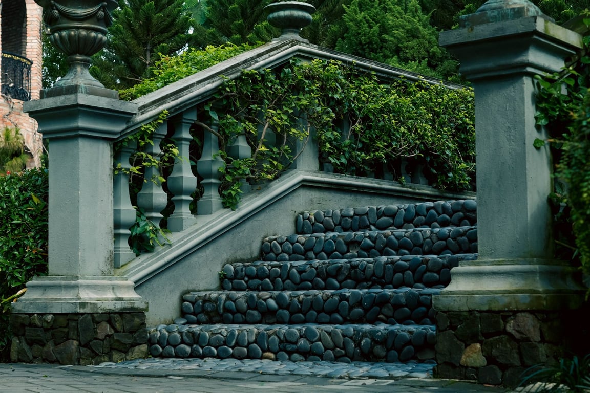 Hardscaping Services Near Me: How to Compare Local Contractors for Lasting Outdoor Upgrades