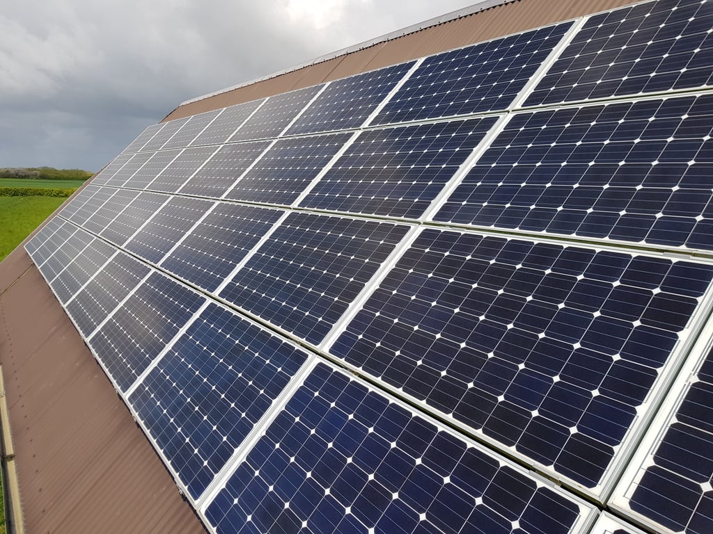 commercial rooftop solar panels