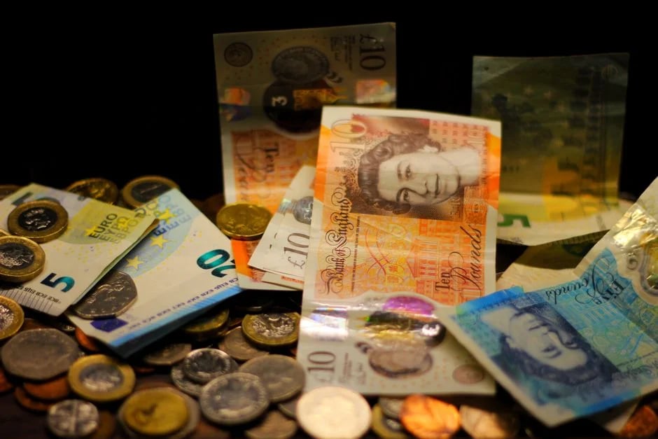 Image describing How to Get a Funded Forex Account in 2026 Fast?
