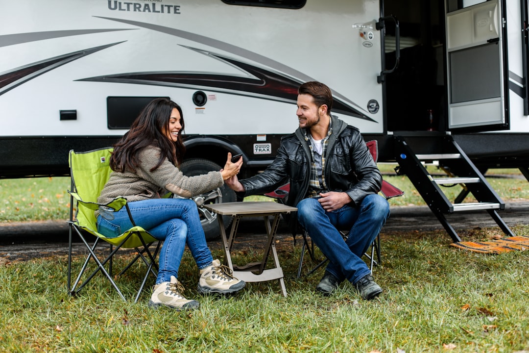 RV Service Center Near Me: How to Choose Reliable Travel Trailer Repairs