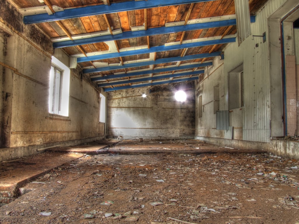 garage workshop renovation