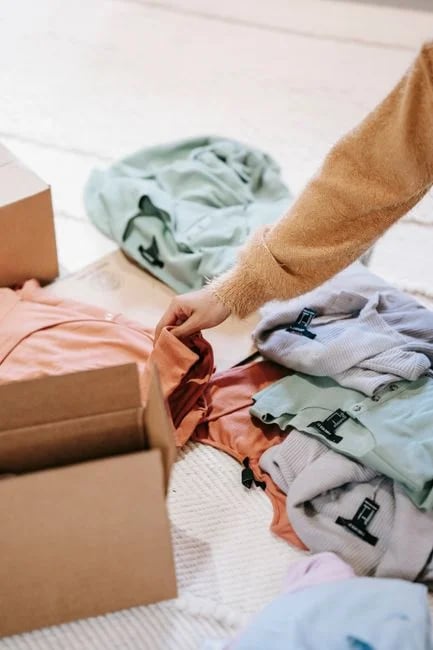 Image describing How to Get Fast Next-Day Delivery Clothes Now (2026)