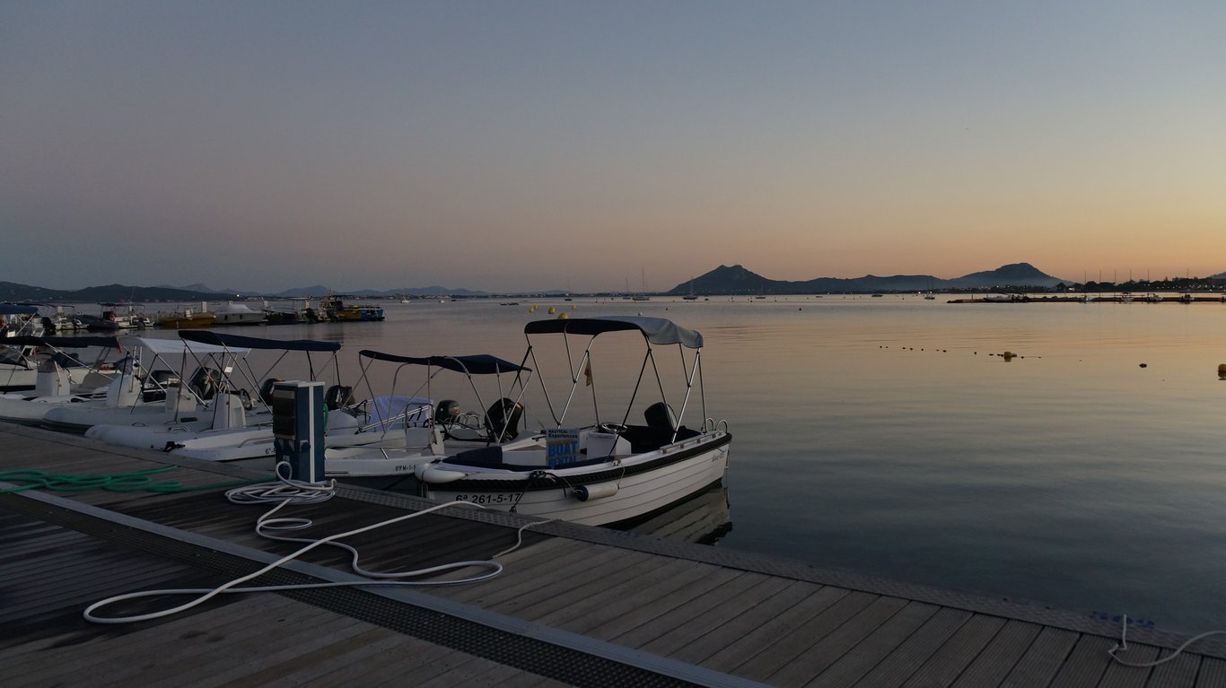 Carefree Boat Club marina