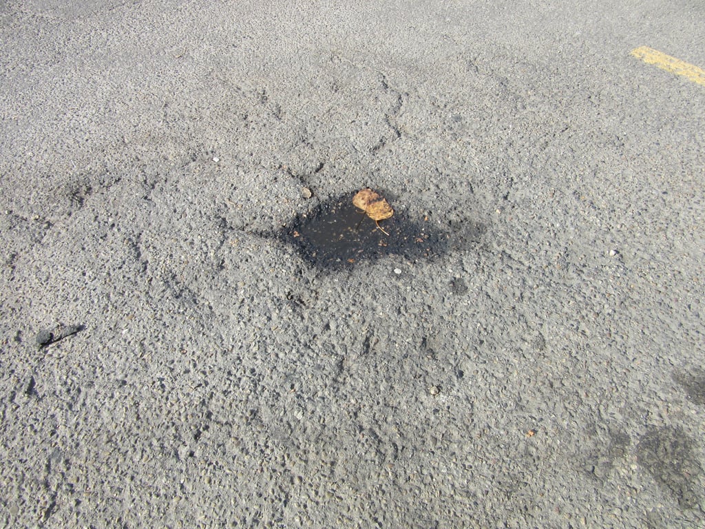 asphalt shingle roof repair
