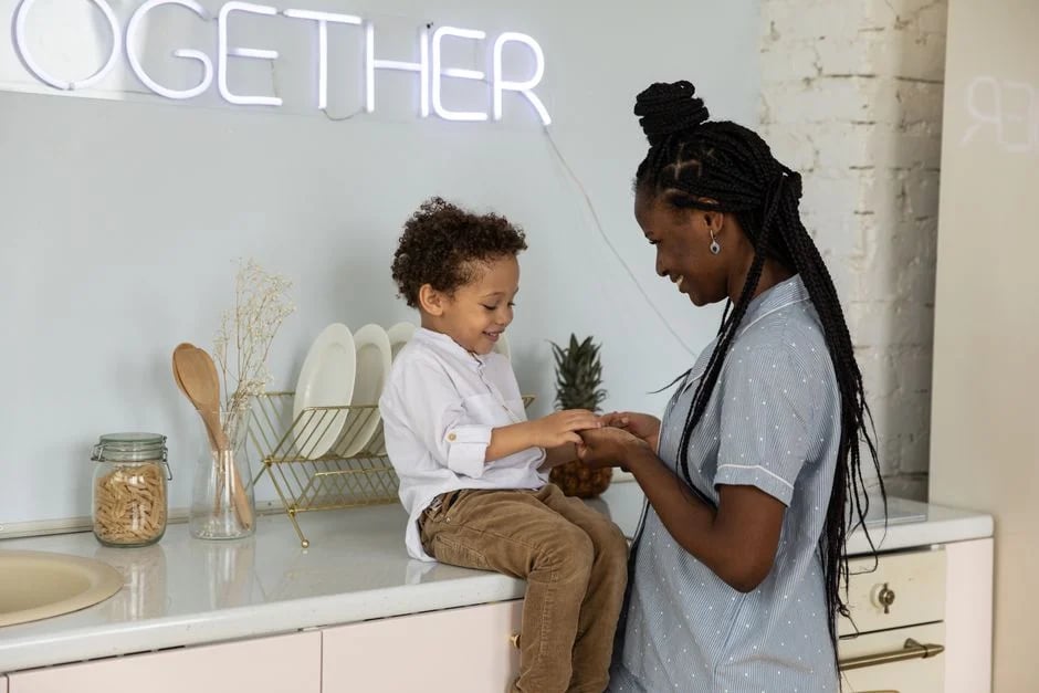 Image describing Top 7 Proven 2026 Grants for Single Moms—Apply Now?