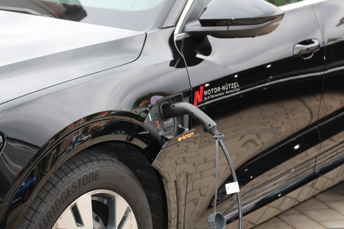 electric vehicle charging station