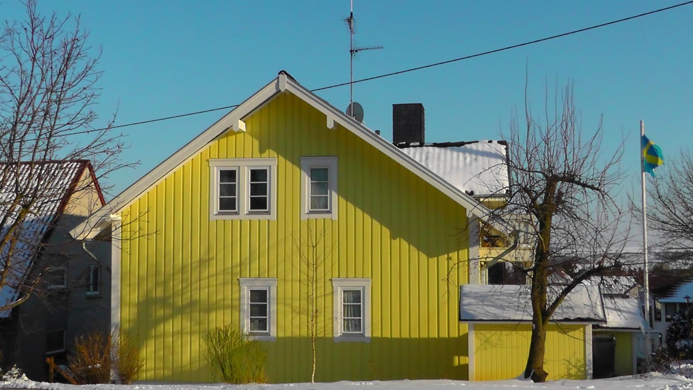 residential rooftop solar panels