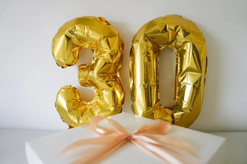 Image describing 10 Best Scholarships for 3.0 GPA Students in 2025!