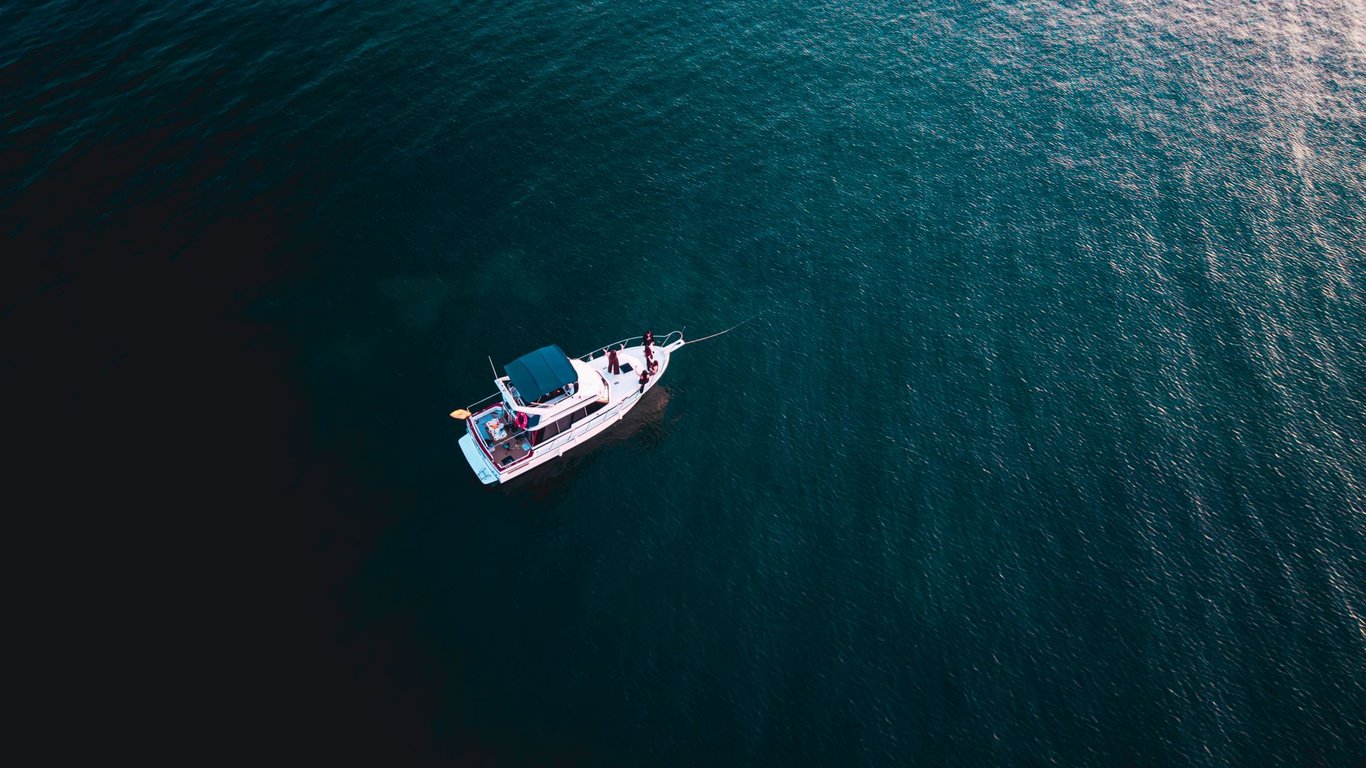 Boat Towing Service: What to Expect, What It Costs, and How to Choose Safely