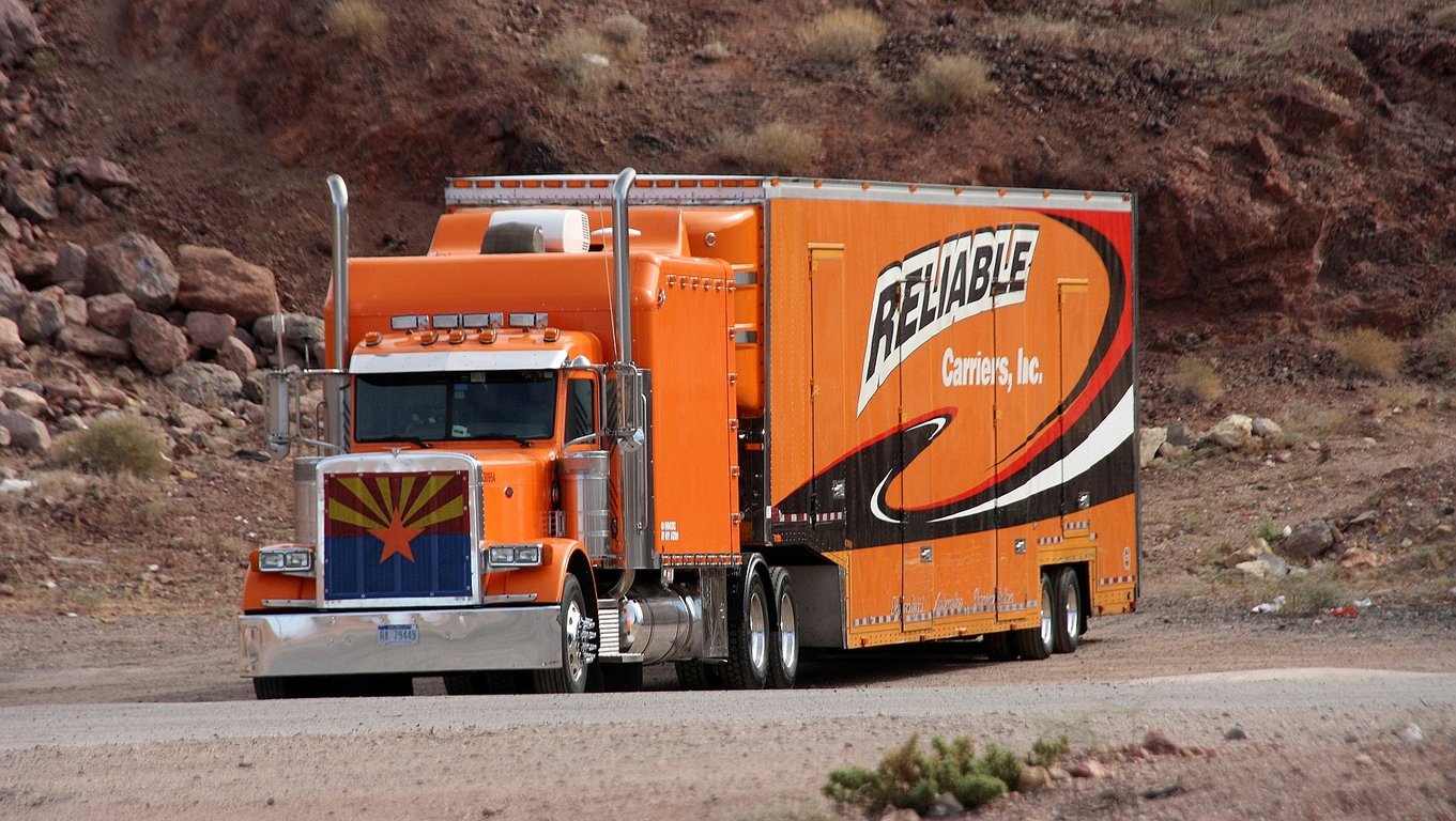 commercial truck parts warehouse