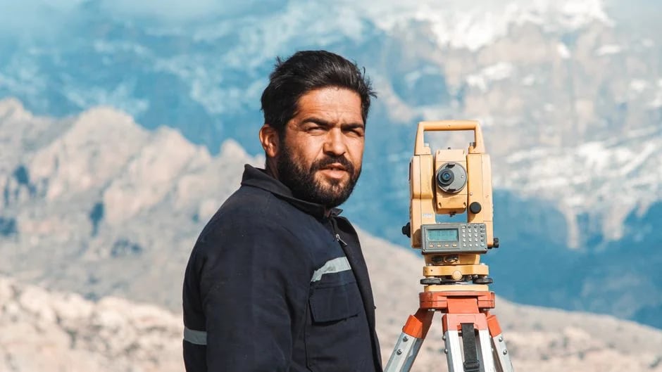 Image describing How to Become a Surveyor in 2026 7 Proven Steps