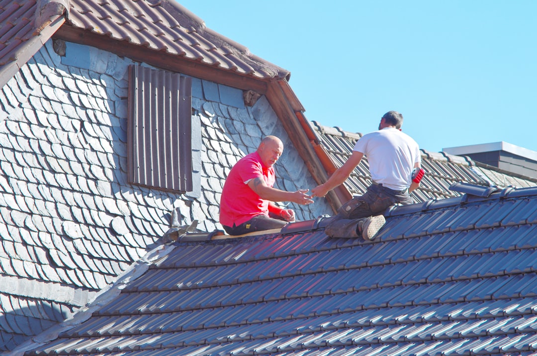 Roof Replacement Cost Per Square: What Homeowners Should Compare Before Hiring