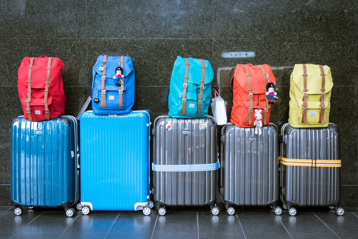 damaged suitcase airport baggage claim