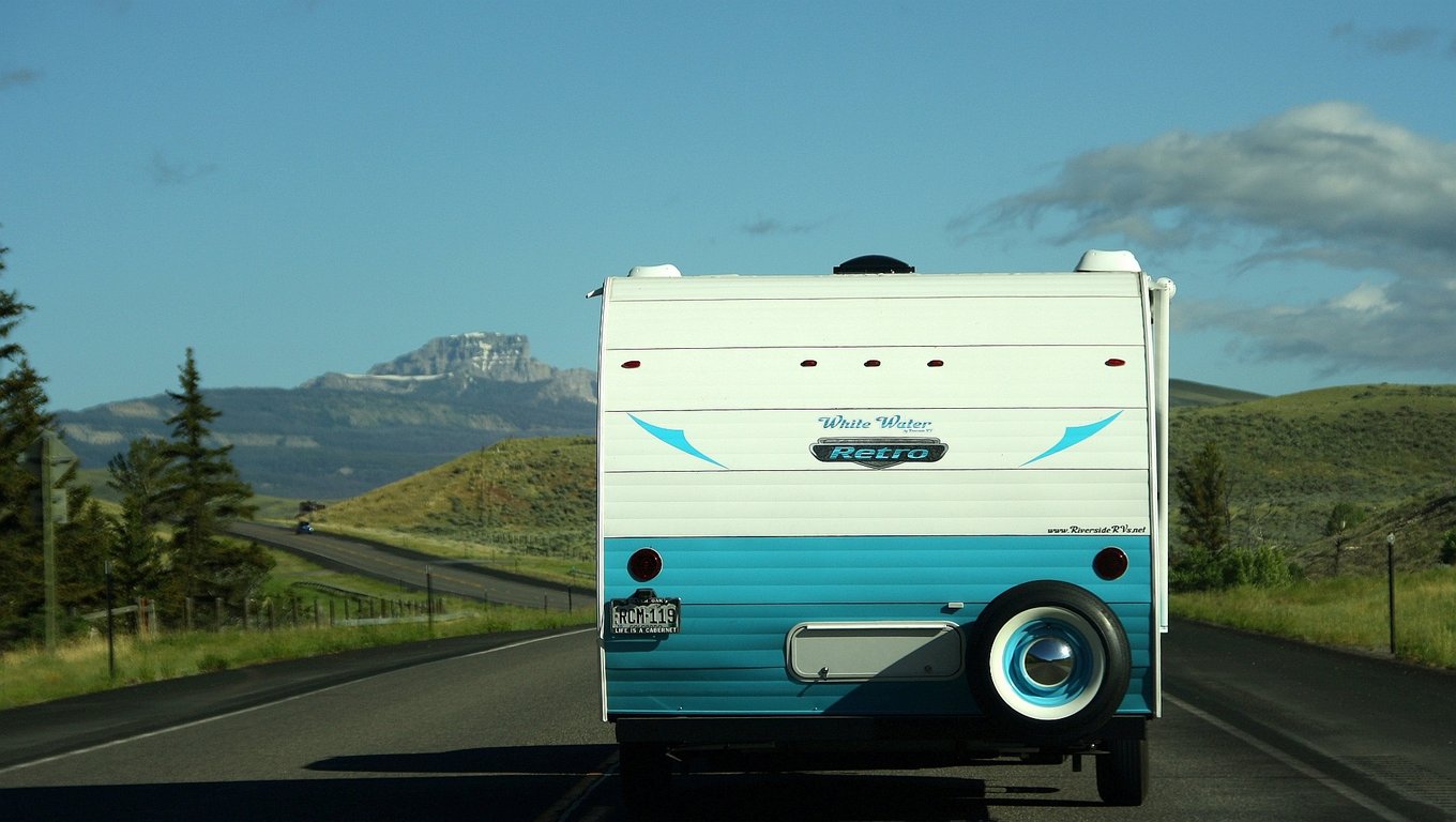 Aliner pop-up camper towing