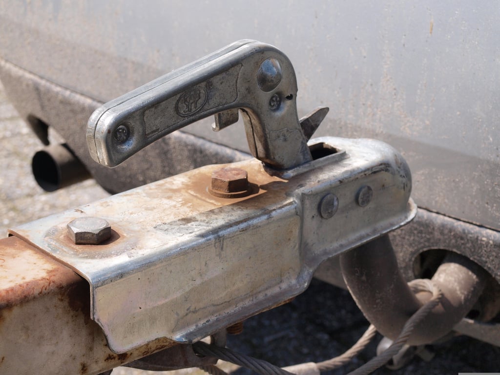 travel trailer weight distribution hitch