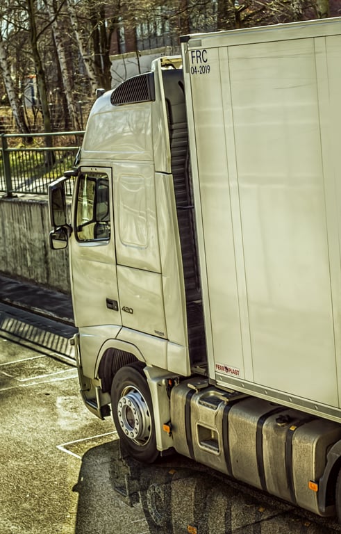 commercial truck roadside repair