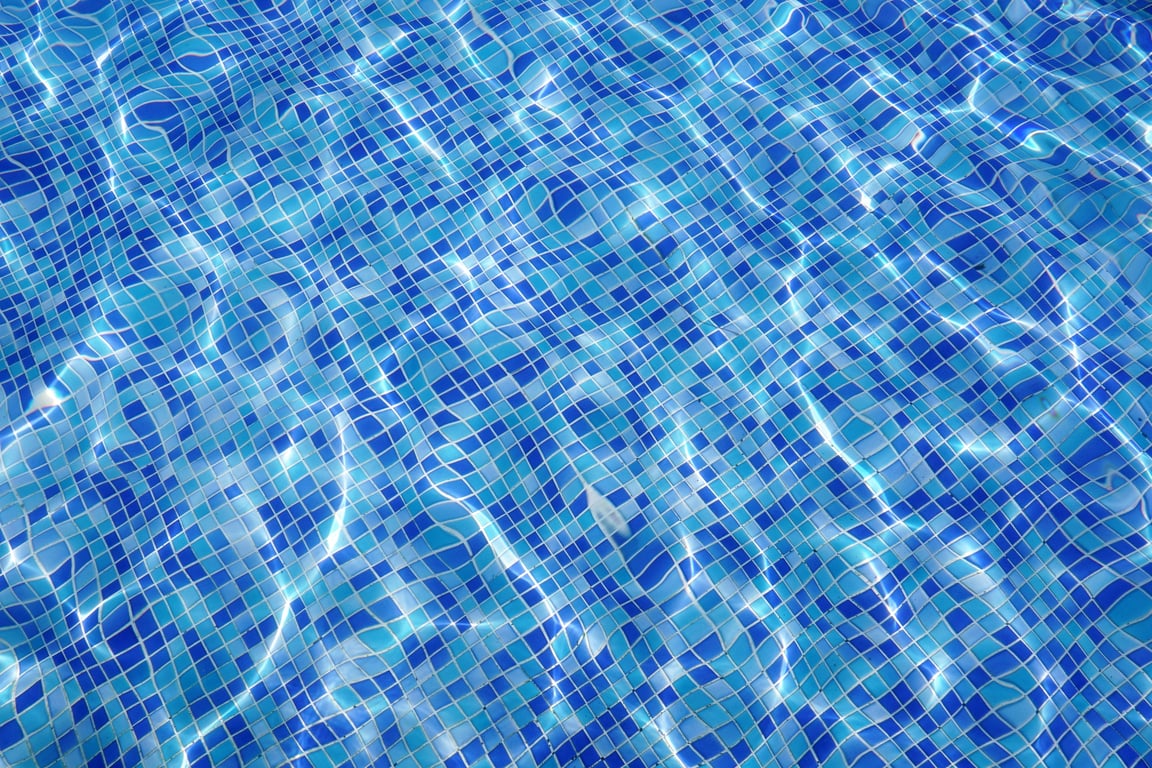 pool cleaning technician