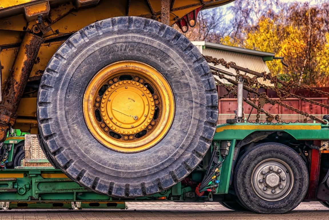 mobile commercial truck tire service