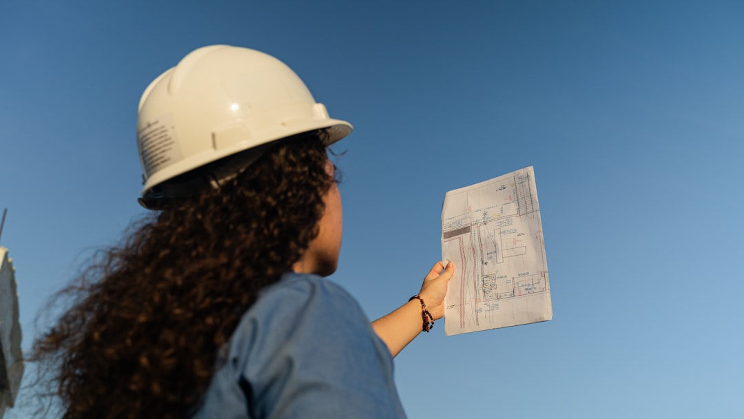 Construction Estimating Certification Online: How to Choose a Career-Focused Program