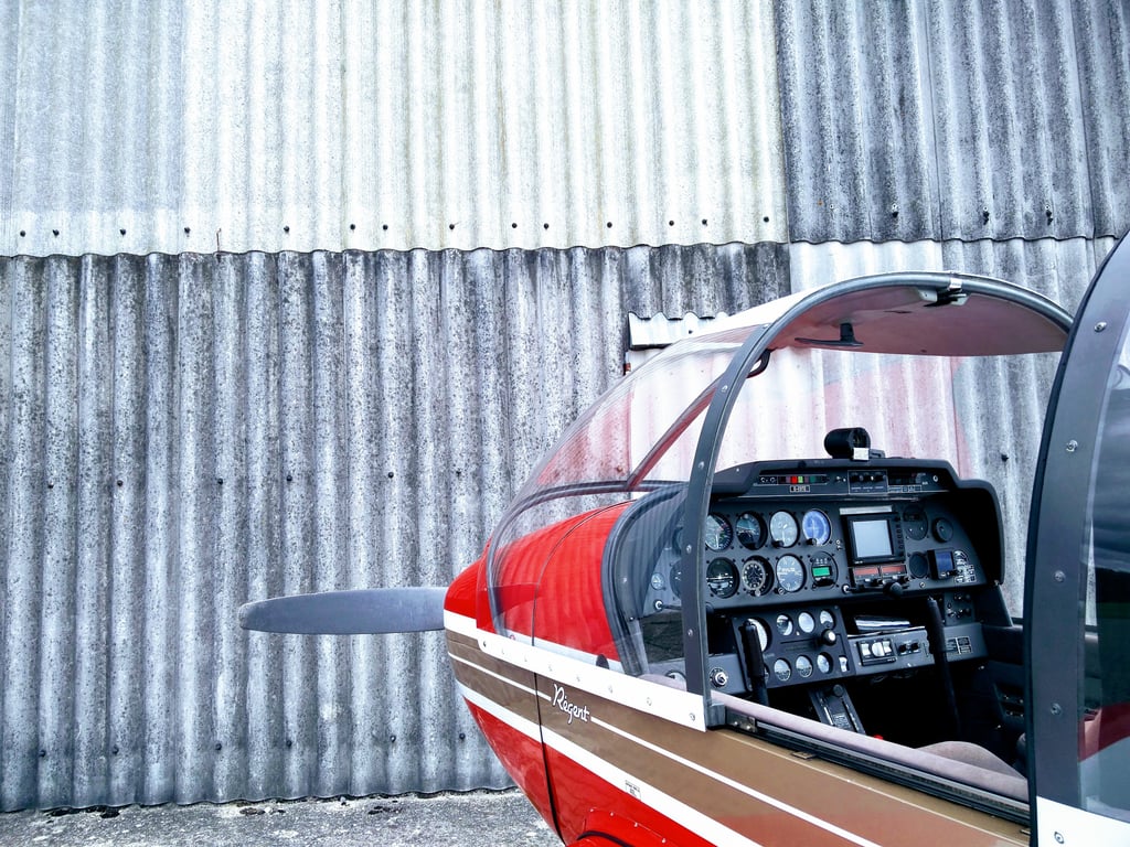 private pilot cockpit