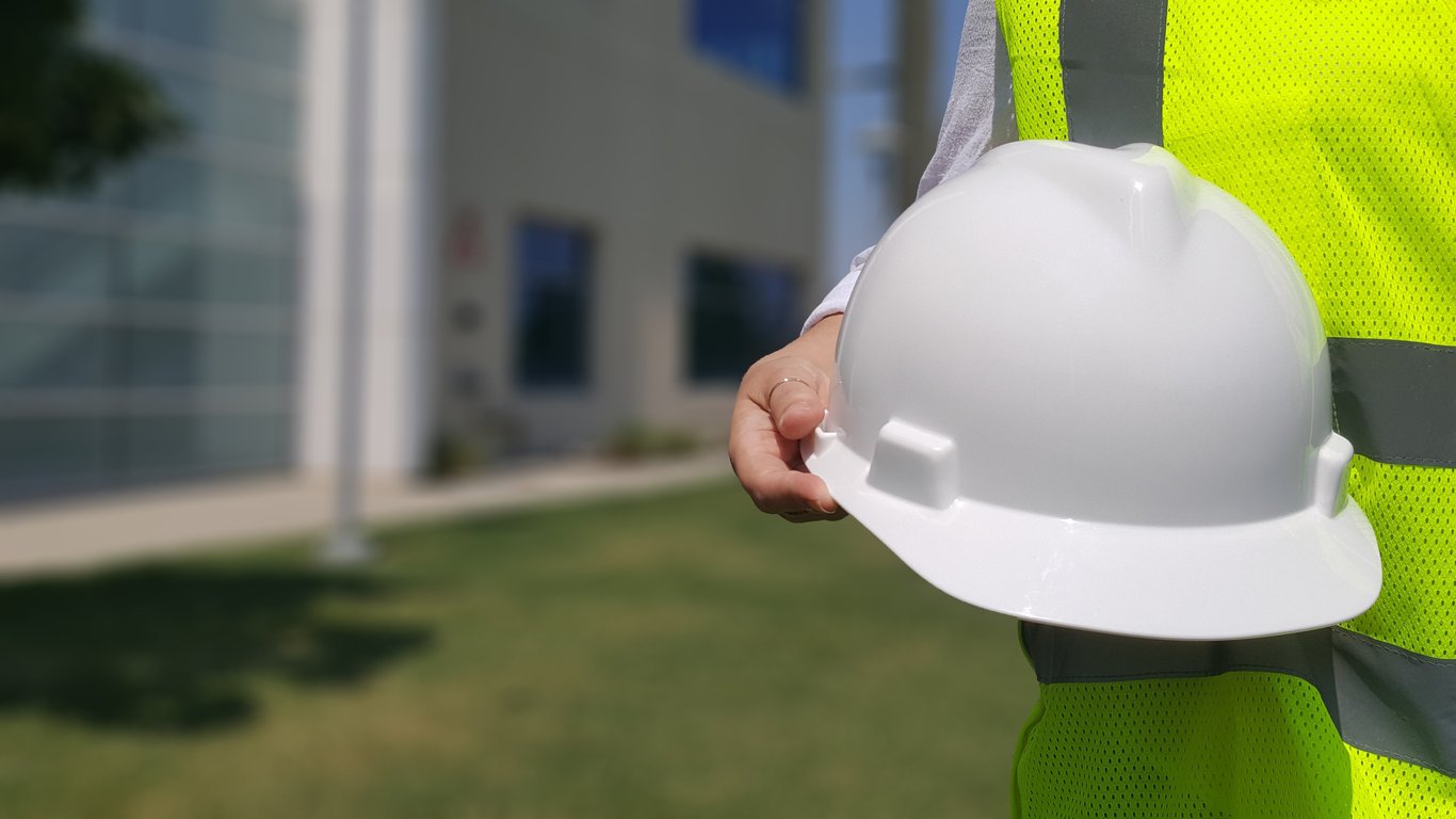 How to Choose AC Contractors Near Me Without Costly Surprises
