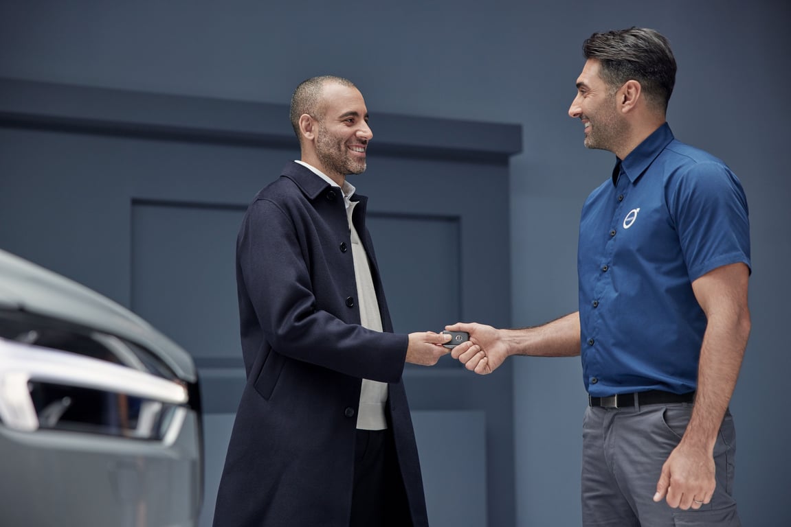 used car dealership