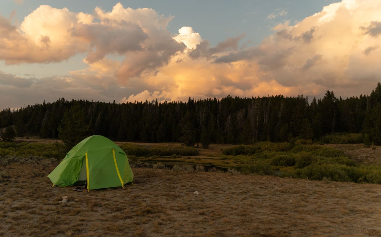 The North Face Wawona 6 Tent: A Practical Guide to Spacious Family Camping