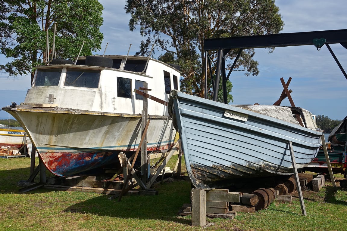 classic wooden boat repair yard