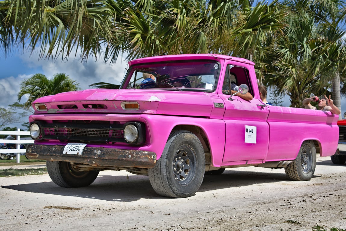 pickup truck towing trailer