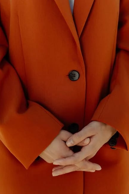 Image describing Top 7 Tips for the Best Business Casual Capsule Wardrobe