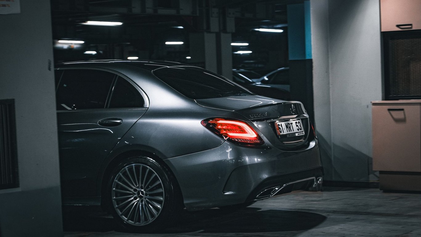 Mercedes Repair Near Me: How to Choose the Right Local Specialist