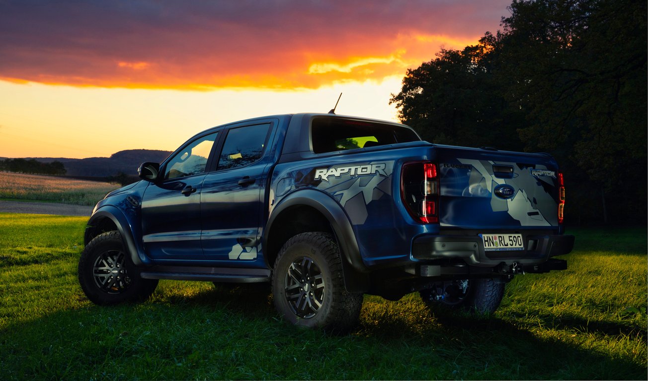 Carvana vehicle pickup