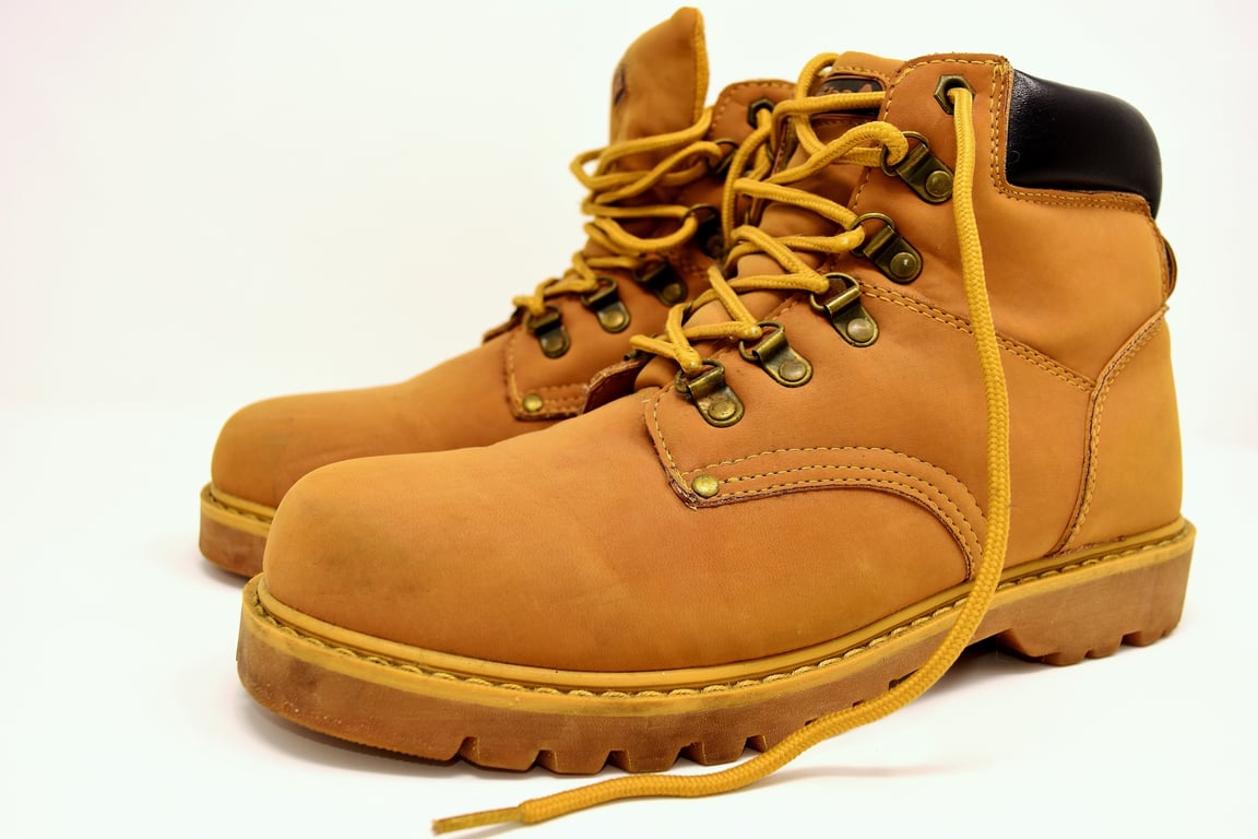 hiking boot fitting