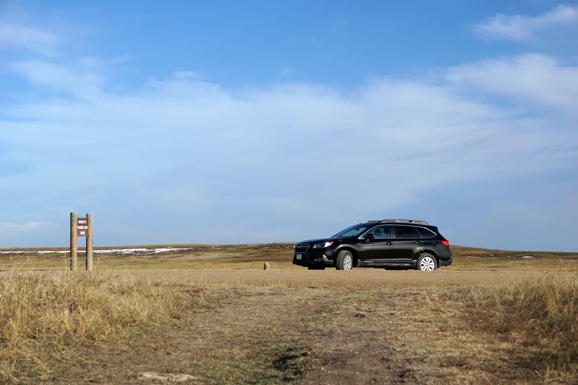 Subaru Outback towing trailer