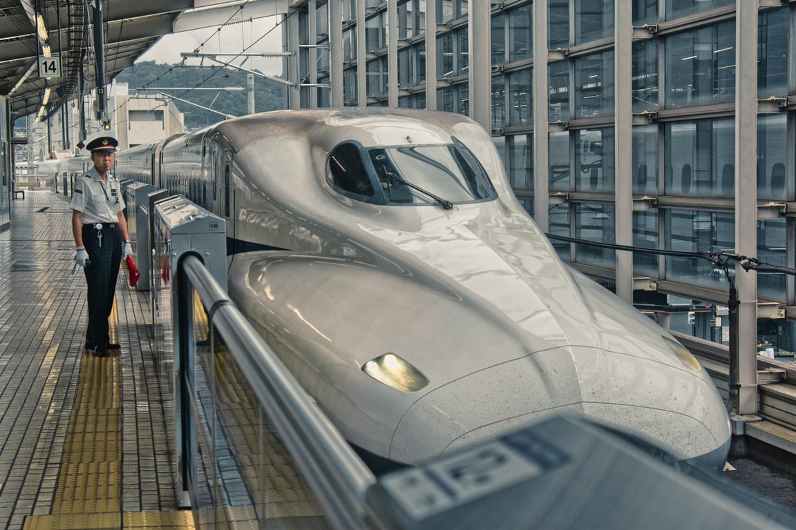 Amtrak train Emeryville Station