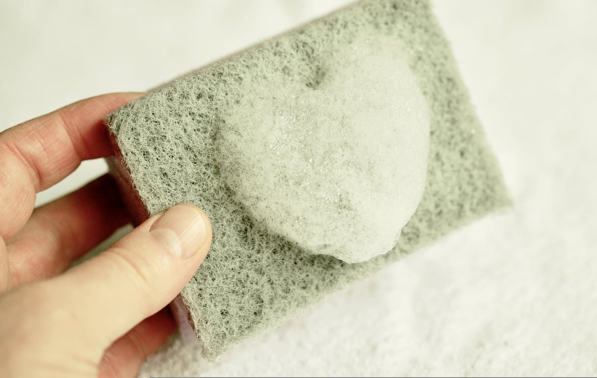 deep cleaning kitchen