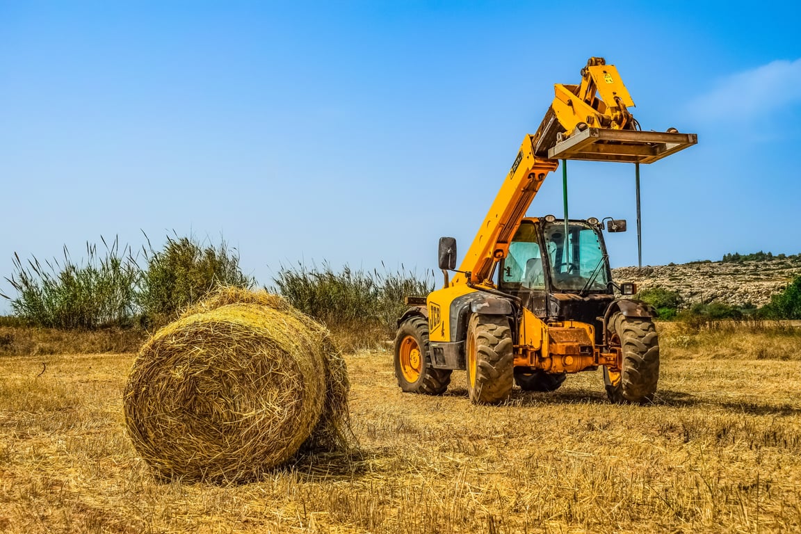 compact backhoe loader