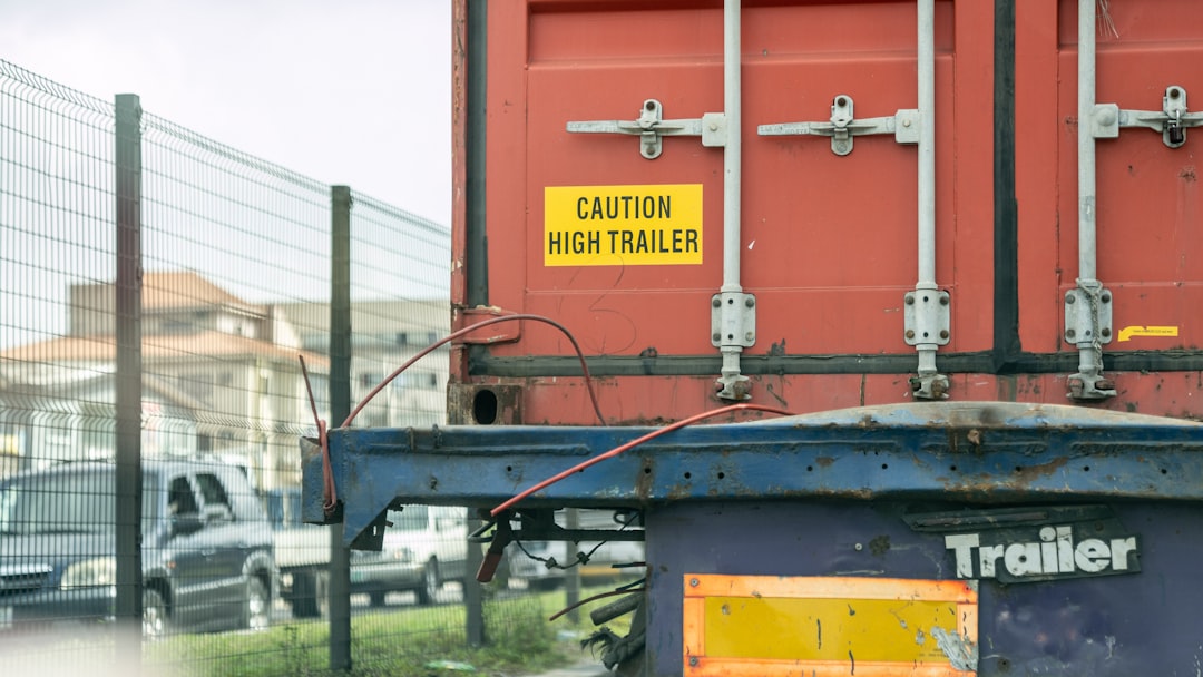 Commercial Trailer Repair Near Me: How to Find a Shop That Keeps Your Fleet Safe