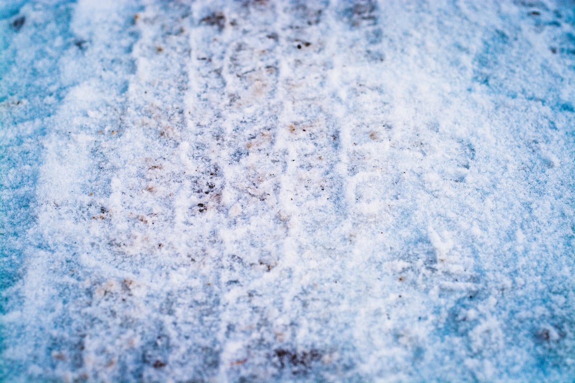 car winter tires snow road