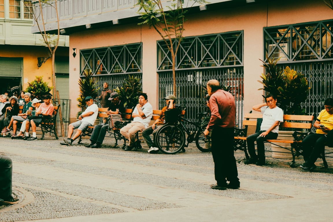 Aging in Place Near Me: How to Build Local Support for Safer, Independent Living