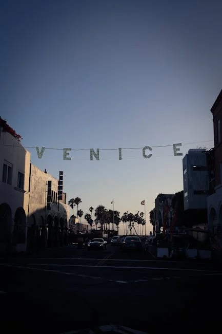 Image describing 10 Best Oscar de la Renta Sale Finds You Need Now!