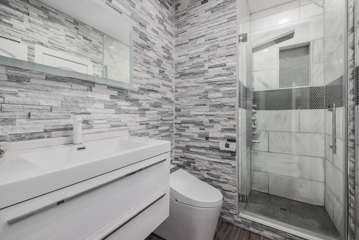 Bathroom Remodel Companies Near Me: How to Compare Local Contractors Before You Hire